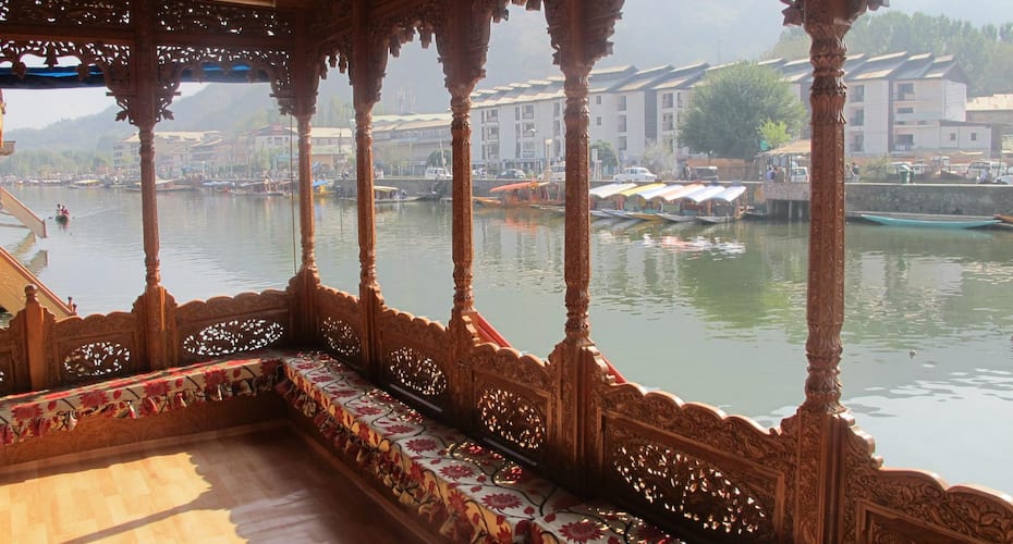 Golden Lily Group of Houseboat, Srinagar 5